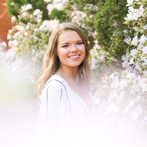 Meet your Posher, Caroline